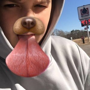 Meet your Posher, Aaron